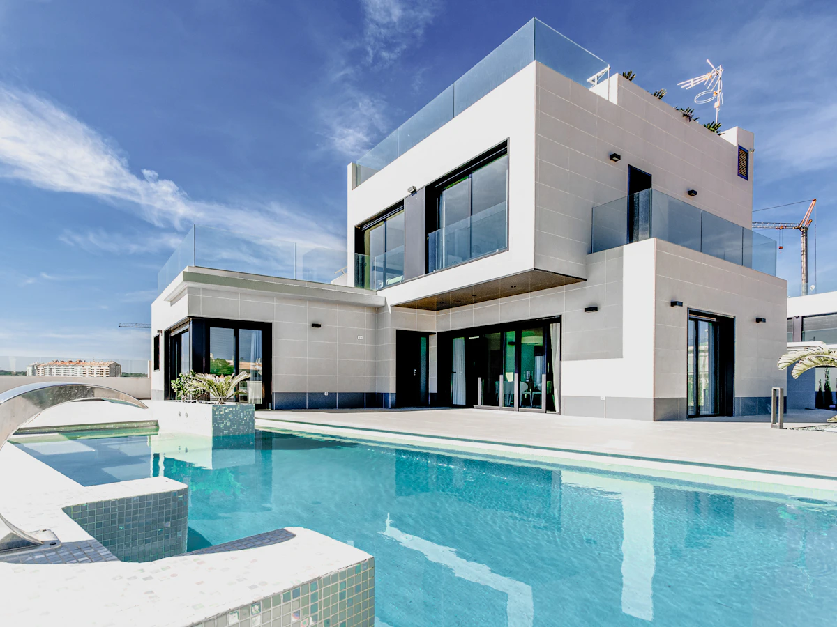 Villa moderne prête à être habitée